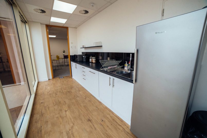 FI Serviced Offices Kitchen Swindon